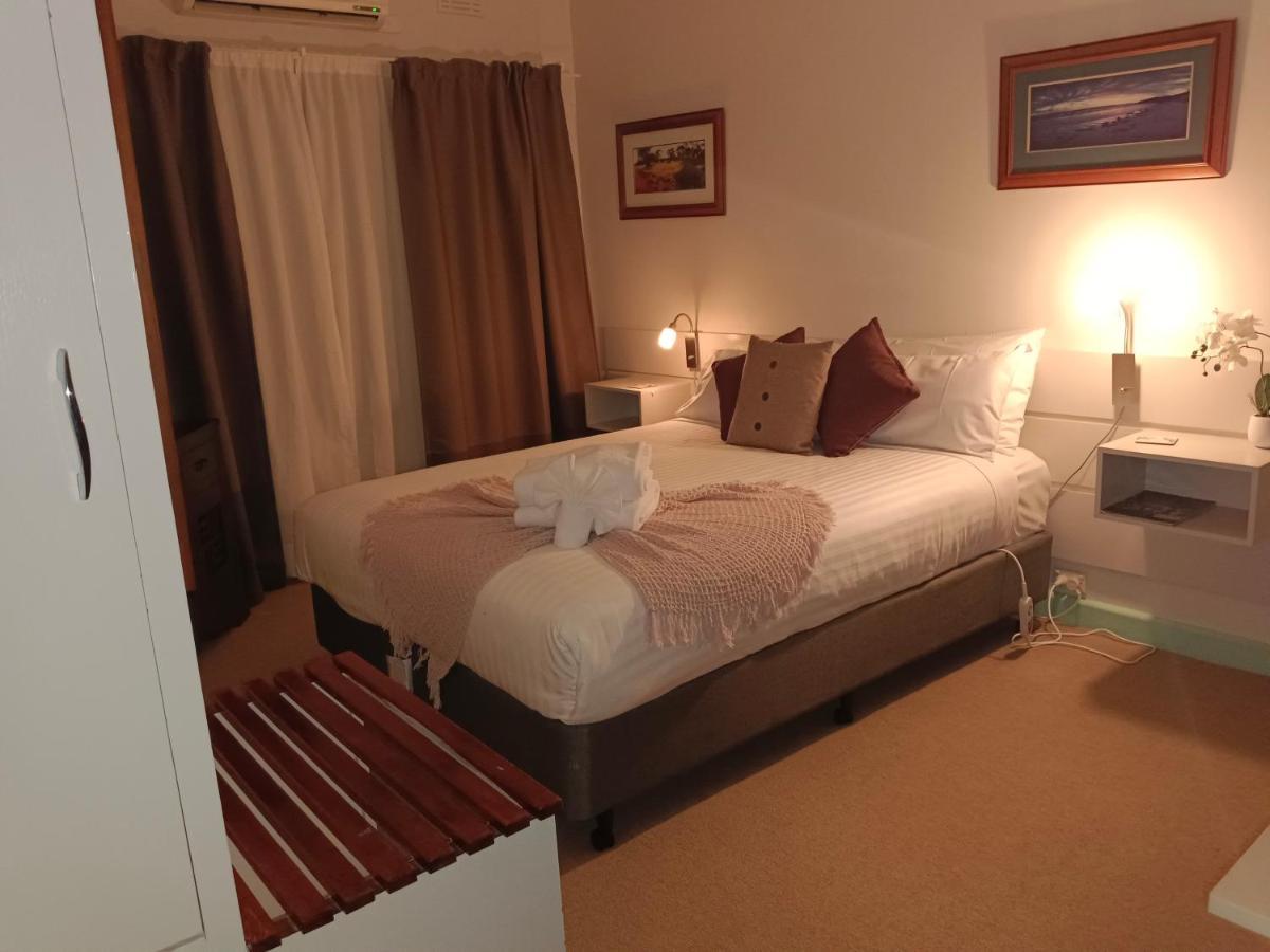 פורפנקה Buffalo Motel And Country Retreat מראה חיצוני תמונה